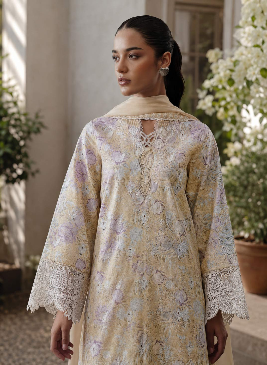 Raneem 3 Piece Unstitched Suit