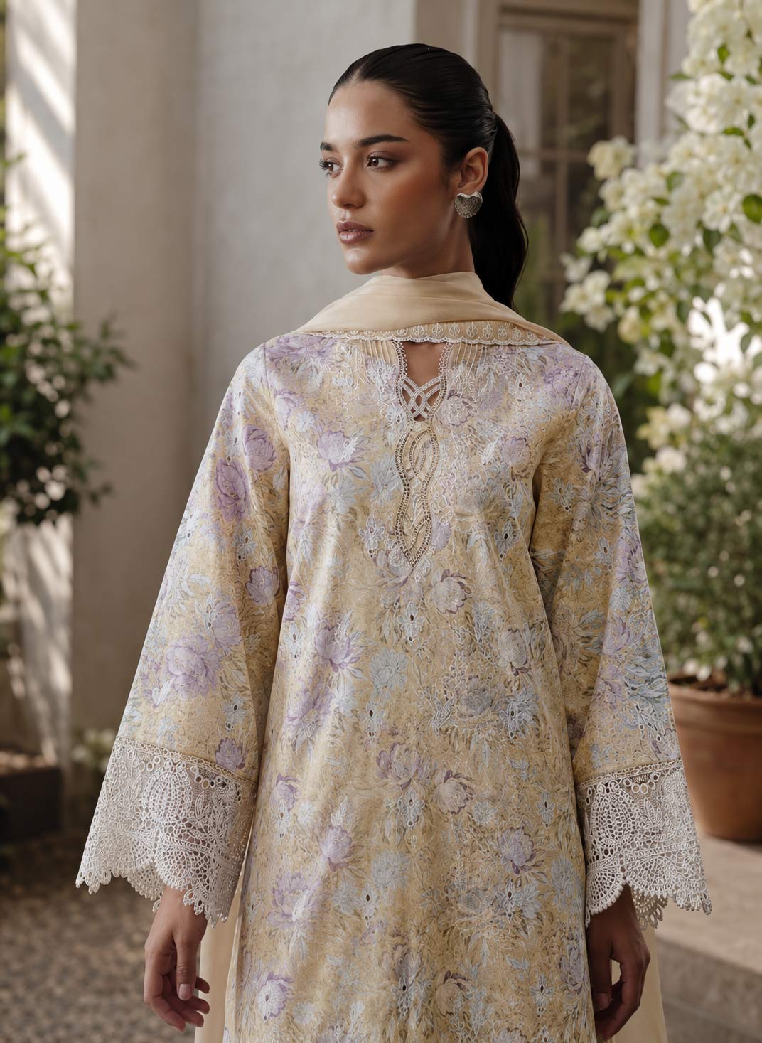 Raneem 3 Piece Unstitched Suit