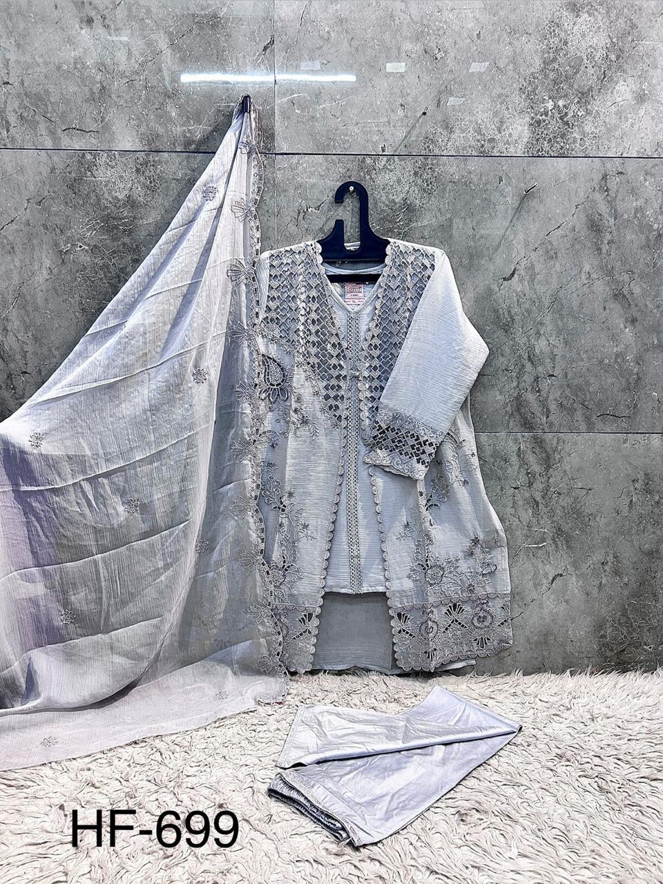 Naureen 3-Piece Suit