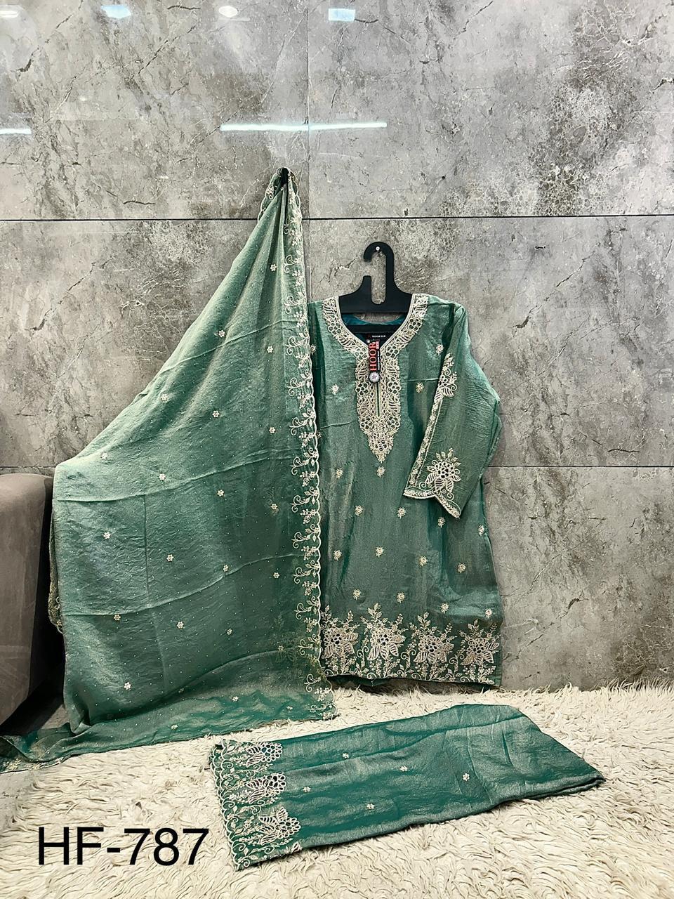 Yusra 3-Piece Suit