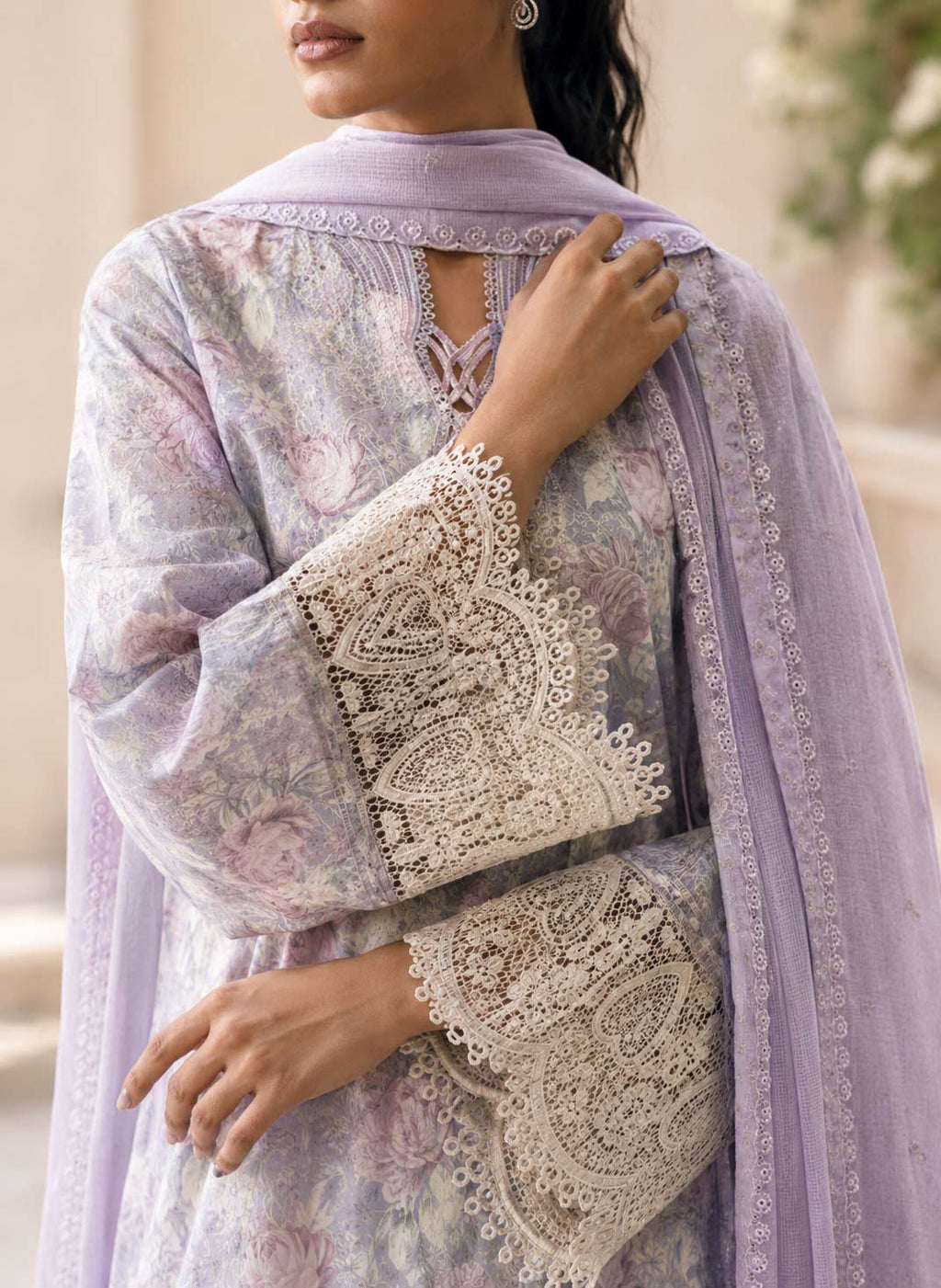Zoyaana 3 Piece Unstitched Suit