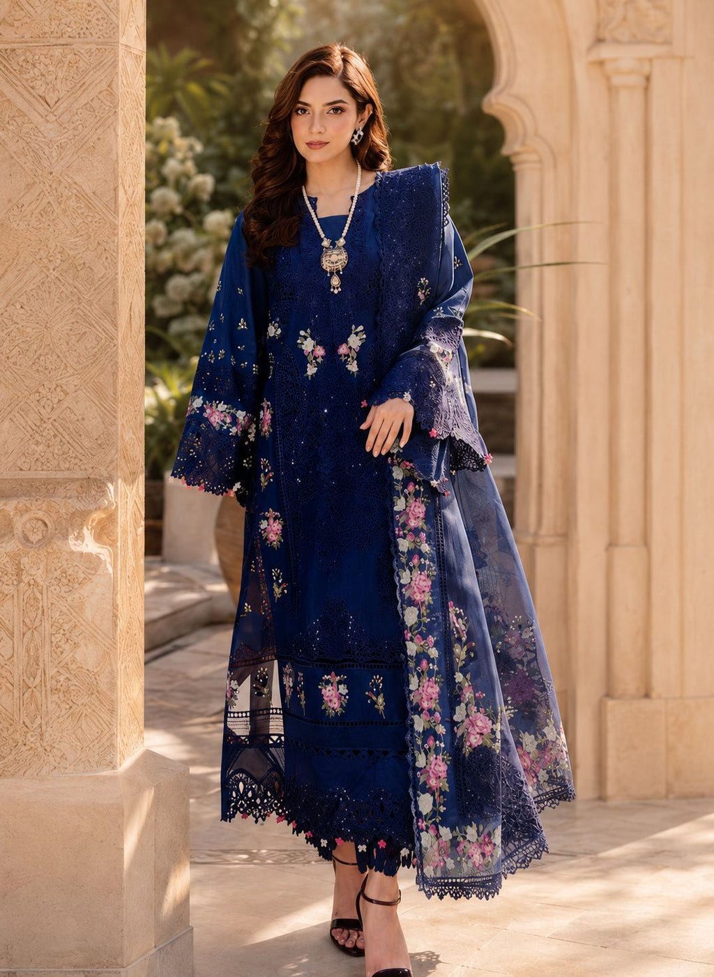 Rameen 3-Piece Suit