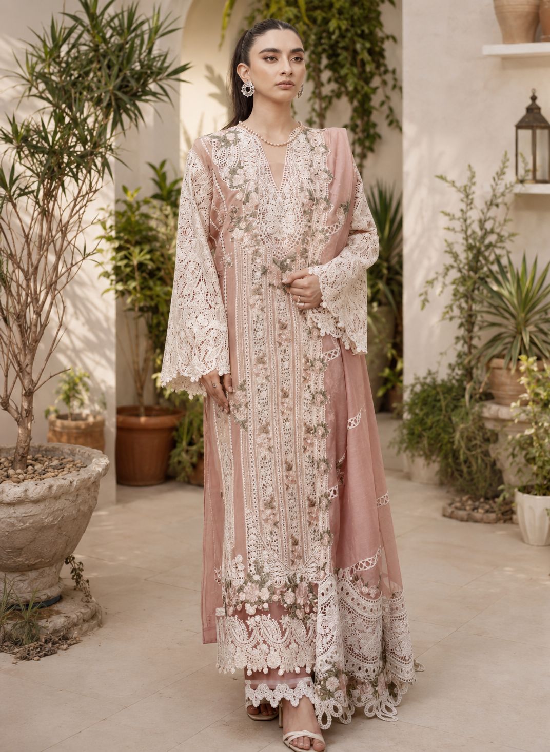 Areeba 3-Piece Unstitched Suit