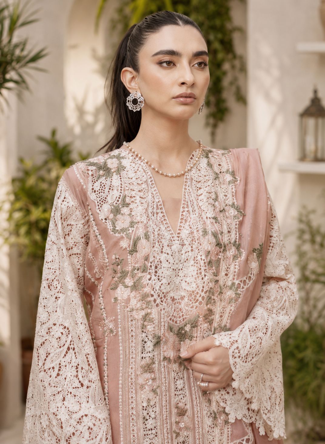 Areeba 3-Piece Unstitched Suit