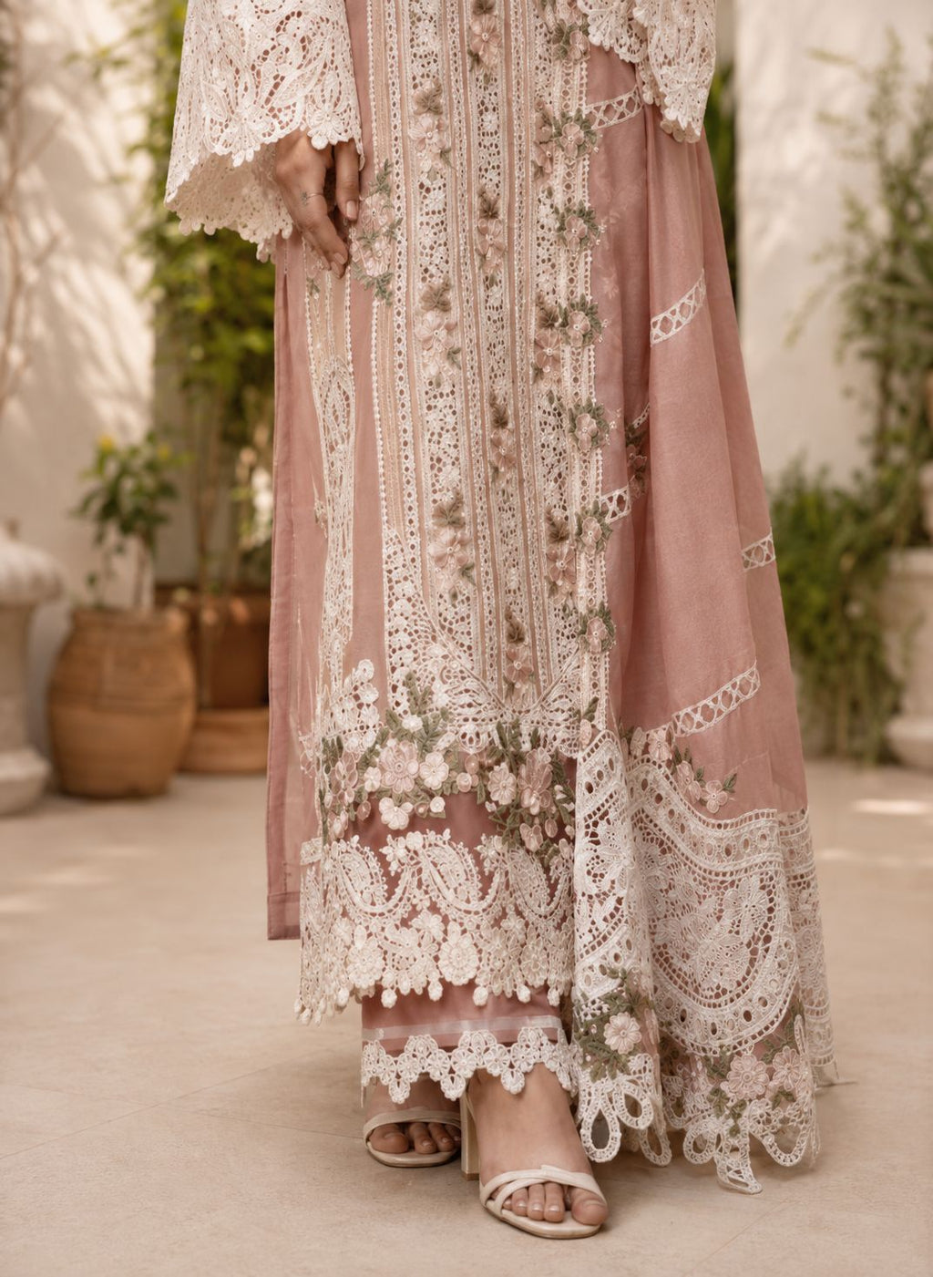 Areeba 3-Piece Unstitched Suit